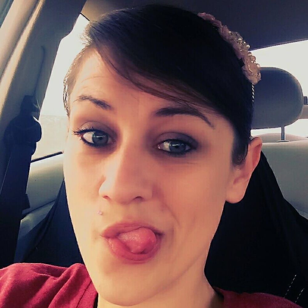 Meet your Posher, Kandi